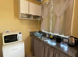 Mini Casa 5, hotel in Itajaí