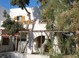 Peter & Tony Rooms, romantic hotel in Galissas