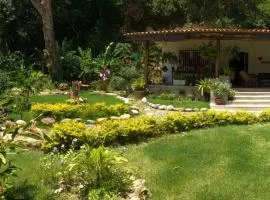 La Chulinga Tu Refugio Secreto en Todasana