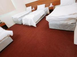 نزل الزائر 2, hotel in Al Madinah