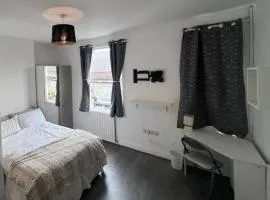 Stylist Ensuite room at 2nd Floor