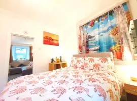 The Wee Nest in Largs - One-Bedroom Ground Flat