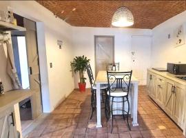 new & stylish great, ξενοδοχείο σε Tequisquiapan