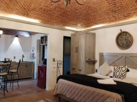 Elegant & Stylish in the Downtown, ξενοδοχείο σε Tequisquiapan