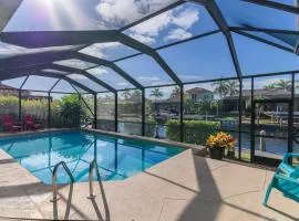 Pirates Cove Marco Island, saltwater pool, bikes, water sports, paddle boards included!