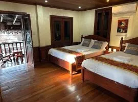 RainForest Guest Lodge