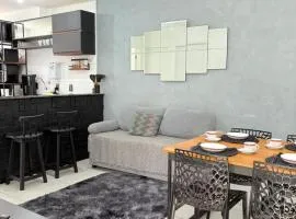 Apê moderno perto do shopping - WI-FI rápido e garagem