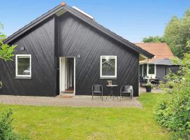 6 person holiday home in Oksbøl-By Traum, hotel in Oksbøl