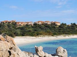 Appartamenti Spiaggia Bianca, hotel v destinaci Golfo Aranci