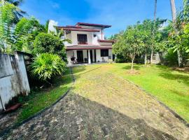 Sihenu Geust House, complejo de cabañas en Amugoda