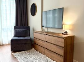 Вид на закат, море и бассейн, hotel i Batumi