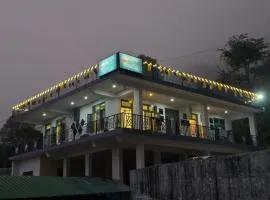 Aangan Royal Stay- Your Mountain Home in Dharamshala