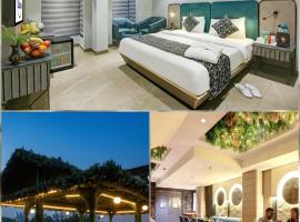 HOTEL UPTOWN - Luxury Restaurant & Rooftop Near Connaught Place