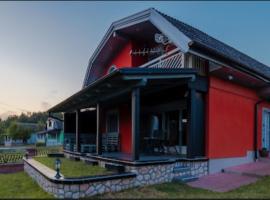 Vienna Rem、Lukavacのホテル