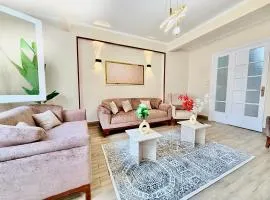 Moonlight Homes Tahrir Square