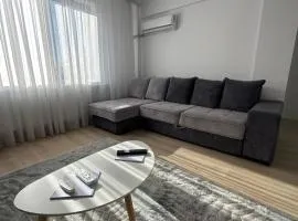 Central Apartament - Sunny Oasis