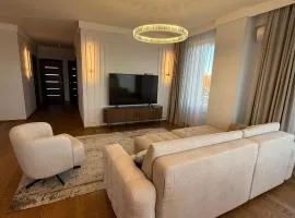 Luxury Oasis in the Heart of the City