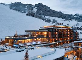 DAS EDELWEISS - Salzburg Mountain Resort, 5-sterrenhotel in Grossarl