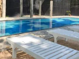 Ceylon Kingsmen Garden - Katunayake Airport Transit Hotels