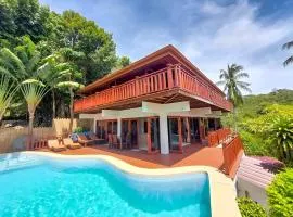 Villa Vadee - Private Villa, Swimming Pool, Deck, 4 Bedrooms, Sleeps 8, Ocean View