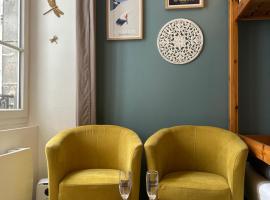 Studio dans l'ancien Palace du Mont-Dore, hôtel à Le Mont-Dore