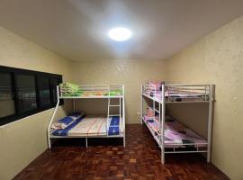 Cozy Cabana、Bolbocのホテル