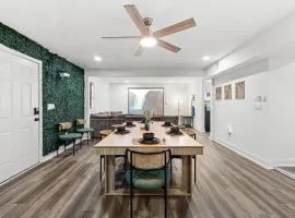 Game Day Ready! 2 King Beds Near UGA & DT