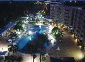 GRAN SOLARE BARREIRINHAS 105 - Flat completo térreo frete à piscina