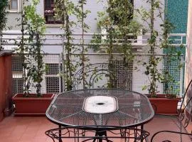 Modern one-bedroom apartment with terrace - Naviglio Martesana