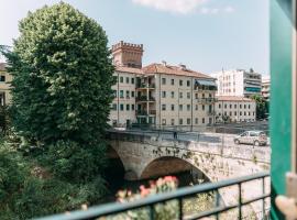 Palladio Apartment - In Centro con Garage, Vista Fiume, hotel in Vicenza