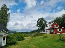 Idyllic Lake House in Sweden, ξενοδοχείο σε Klässbol