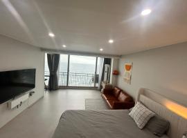# 삼척 바다정원 Ocean STAY # 삼척항1분 # 솔비치5분 # 장호항20분 # Free Bikes, hótel 