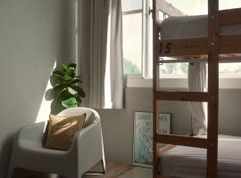 Ji Zi Inn, hostel σε Hengchun