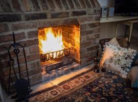 Wilf's Barn, romantic cottage with free parking, hotel a Wedmore