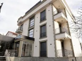 Comfort Rezidence In Hotel