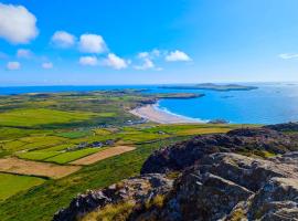 Craig-Y-Mor Suites With Sea Views Whitesands Bay St Davids, hotel em St. Davids