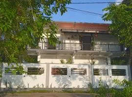 Free Breeze Guest & Villa