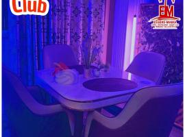 Essérè Mabia hôtel E-M，位于布拉柴维尔的酒店