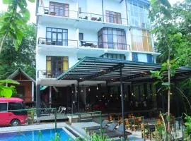 Sunwin River Cabana & Hotel