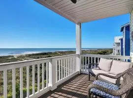 Carolina Beach Ocean View Retreat with Beach Access!
