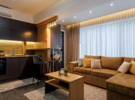 Renest New York Skyline View