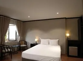 HY Local Budget Hotel - 5 mins walk to Hoi An Ancient Town