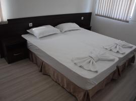 Rooms Lina, hotel en Kirkovo