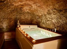 Tower Cottage, hotel in Isola del Liri