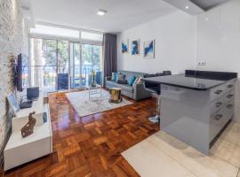 Sea Breeze I, отель в Канису