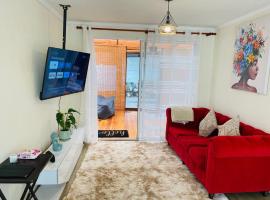 Casa familiar cerca del aeropuerto y centros comerciales, hótel í Concepción