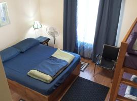 Auberge Du Lac Tiblemont, hostel v destinaci Senneterre