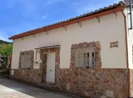Casa de piedra en el Valle de Lozoya