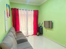 Barokah Homestay Ketereh, ξενοδοχείο με υδρομασάζ σε Ketereh