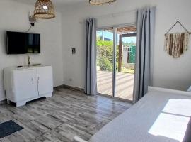 Casa con Jardín Las Marías 2, hotel in Miramar